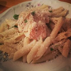 A picture of Easy Lemon Pasta with Chicken.