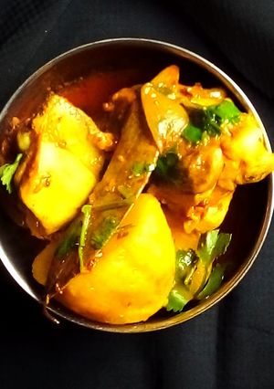 চিকেন কারি (Chicken curry recipe in bengali) রেসিপির প্রধান ছবি
