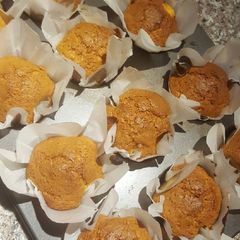 Simple Carrot cup cakes A picture of Simple Carrot cup cakes.