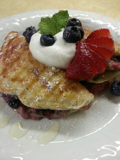 A picture of Fruit Stuffed Pancakes.