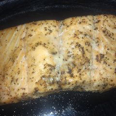 A picture of peppered maple salmon.