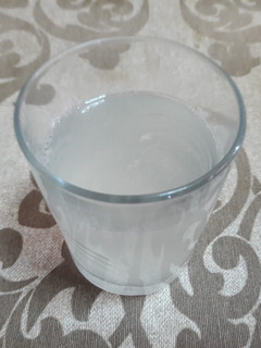 Una foto de Rejuvelac/agua enzimática