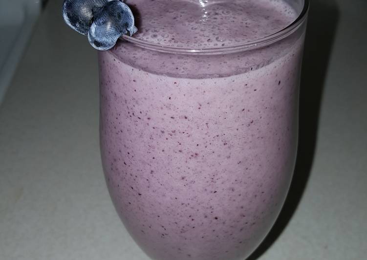 Easiest Way to Make Super Quick Homemade Blueberry Almond Shake