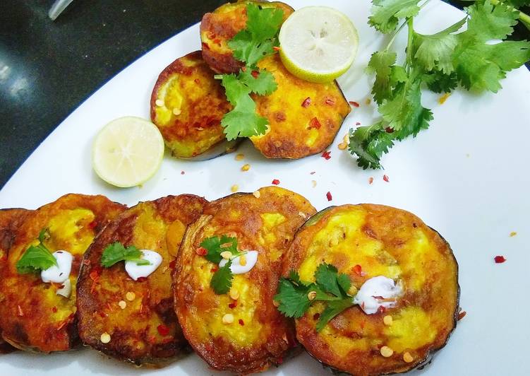 Simple Way to Prepare Homemade Baingan Bhaja