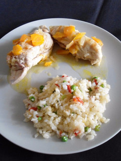 Una foto de Pechugas de pollo rellenas en salsa