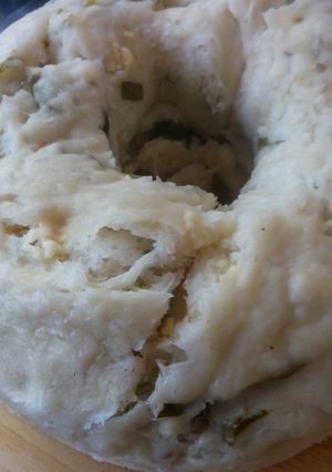 A picture of Feta & Spinach Steamed bread.