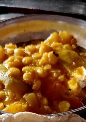 દુધી દાળ નુ શાક (Dudhi Dal Shak Recipe In Gujarati) રેસીપી મુખ્ય ફોટો