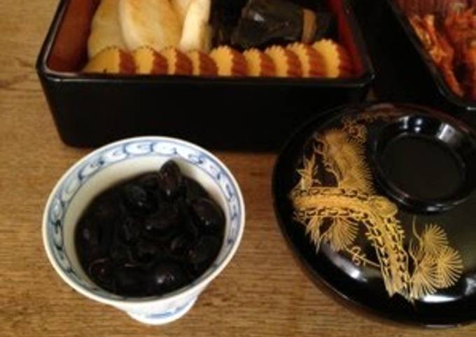 Easy Time-Saving Simmered 'Kuromame' Black Soybeans