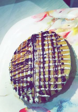 बटरस्कॉच पैनकेक (Butterscotch pancake recipe in Hindi) रेसिपी मुख्य फोटो