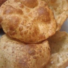 Poori--Indian Deep-Fried Bread A picture of Poori--Indian Deep-Fried Bread.