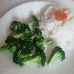 Rice in vegetables #5orlessingredientscontest A picture of Rice in vegetables #5orlessingredientscontest.