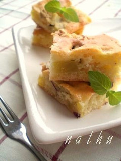 A picture of Oil-free Sweet Potato Soy Milk Cream Cake.