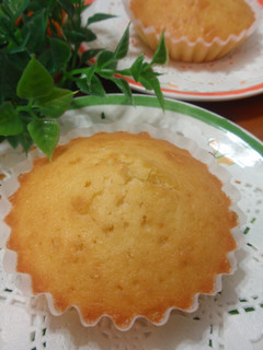 A picture of Easy Basic Madeleines.