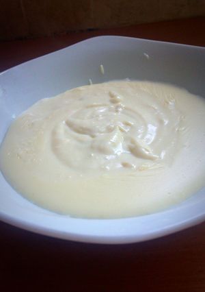 A picture of Butterless White Sauce (Béchamel).