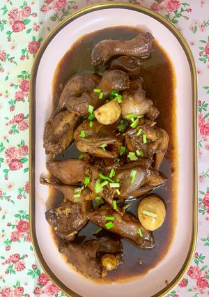 Hình của món Cút trứng ram.