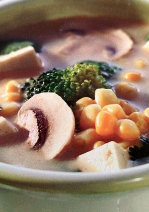 A picture of Thaï Vegetable Soup.