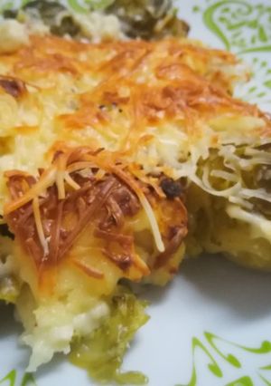Una foto de Coles de bruselas gratinadas con bechamel
