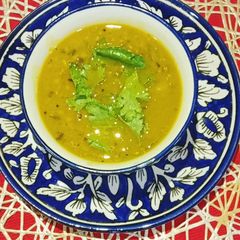 A picture of Bengali Style Masoor Dal.