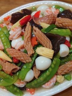 荷蘭豆炒三鮮 的食譜成品照片