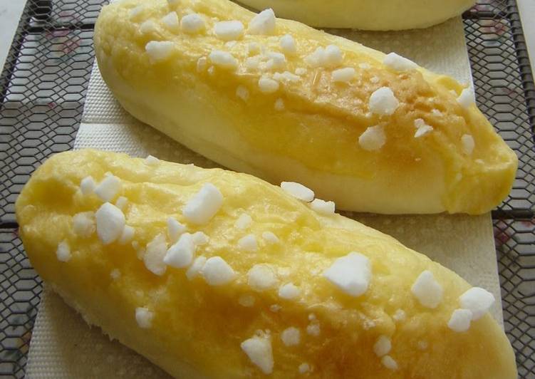 Cream Rolls with Choux Pastry Made In a Bread Maker