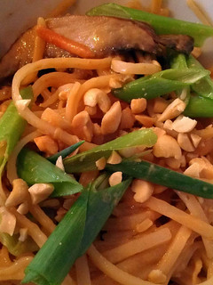 A picture of Rice noodles with spicy peanut sauce.