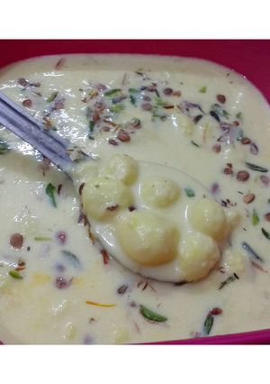 A picture of Chena Kheer Dessert .