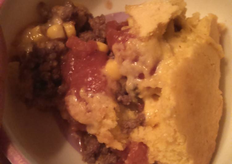 Simple Way to Make Any-night-of-the-week Hamburger Cornbread Casserole.