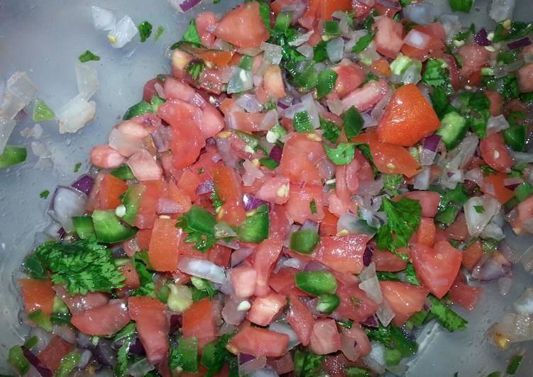 Steps to Make Favorite Pico de Galo