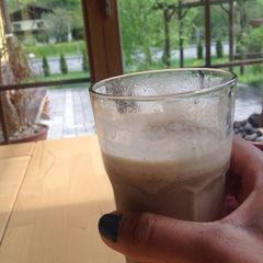 A picture of Banana Ice coffee milkshake.