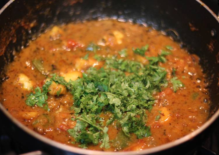 Step-by-Step Guide to Make Favorite Aloo Tomato Gravy
