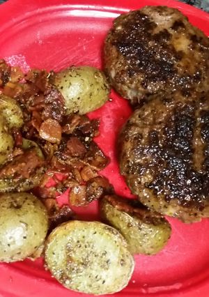 A picture of Baby Potatoes and Bacon.