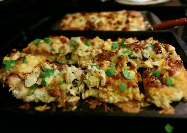 Recipe of Homemade BBQ chicken pizza