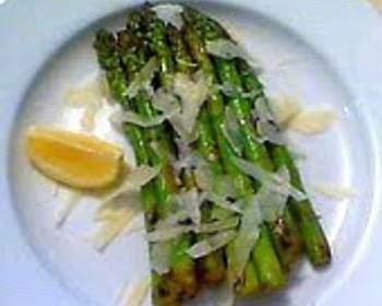 Popular Cuisine Pan Roasted Asparagus Restaurant Style