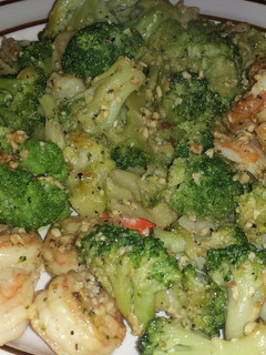 A picture of Simple Garlic & Lemon Pepper Shrimp with Broccoli.