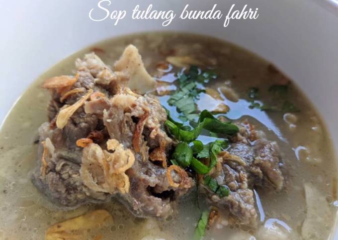 Resep Sop Tulang Sapi Sederhana Oleh Dapur Bunda Fahri Cookpad