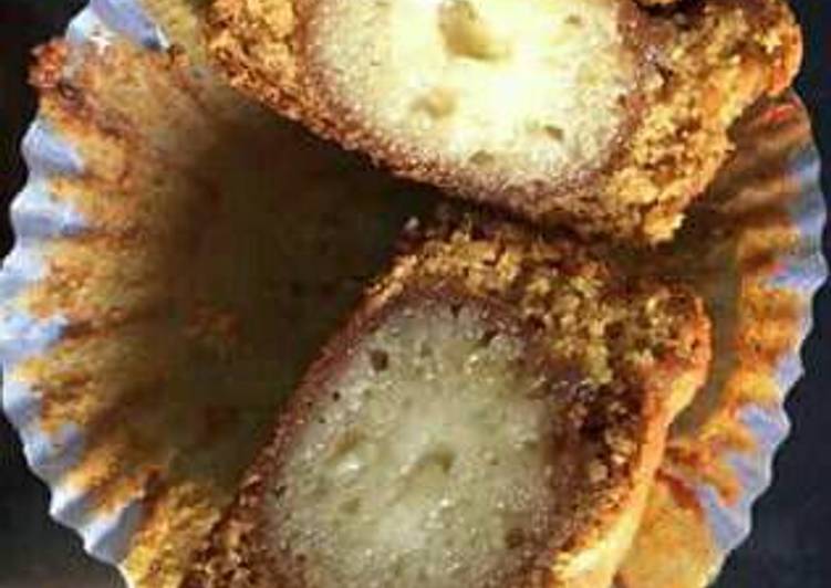 Steps to Prepare Speedy Gulab jamun stuffed cupcakes or muffins