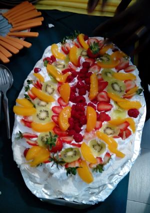 A picture of Fruits platter.