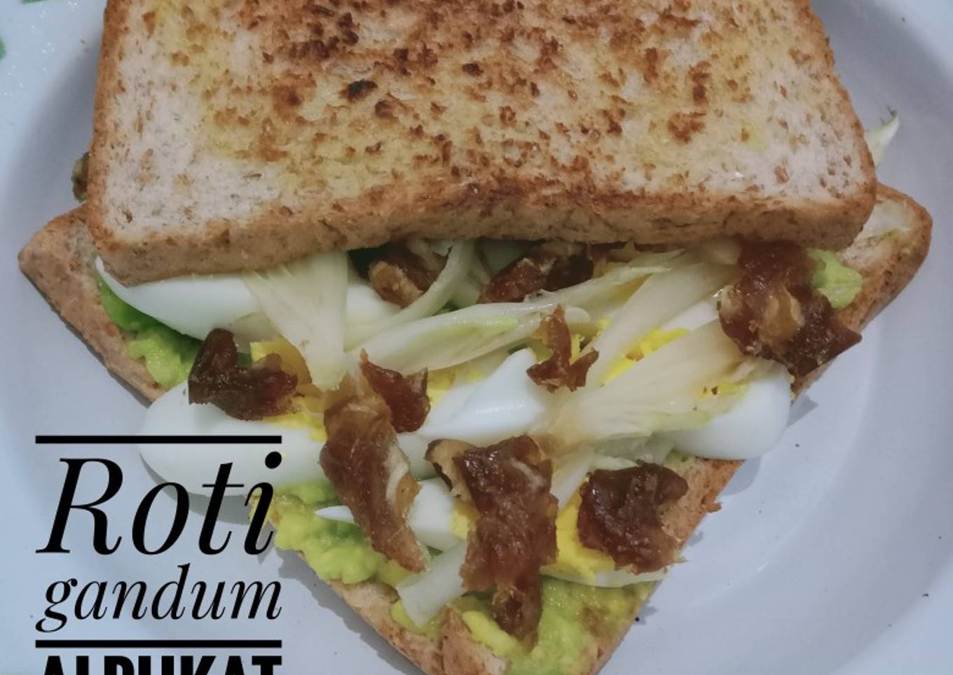 Roti gandum selai alpukat