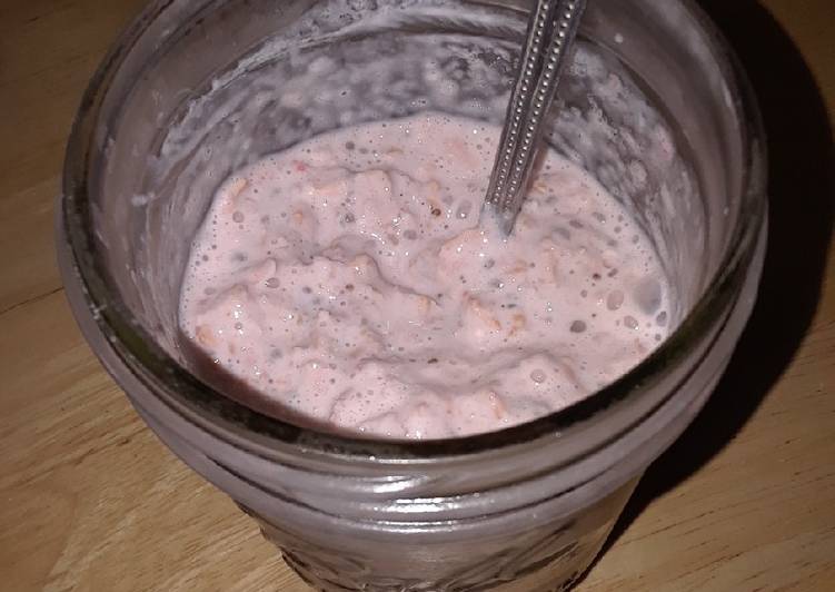 Recipe of Quick Strawberry Vanilla Overnight Oats