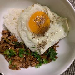 A picture of Spicy Basil Tofu.
