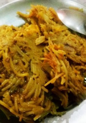 नमकीन सेवइयां (Namkeen seviyan recipe in hindi) रेसिपी मुख्य फोटो