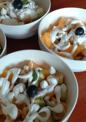 A picture of Easy fruit salad.