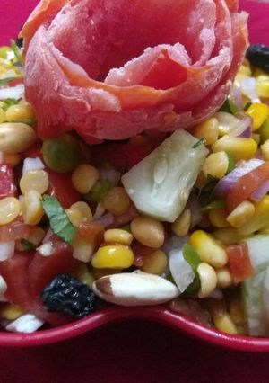 A picture of Sweet Corn salad.
