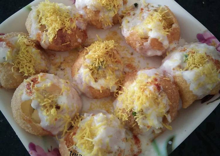 Recipe of Quick Dahi Sev Poori Chaat