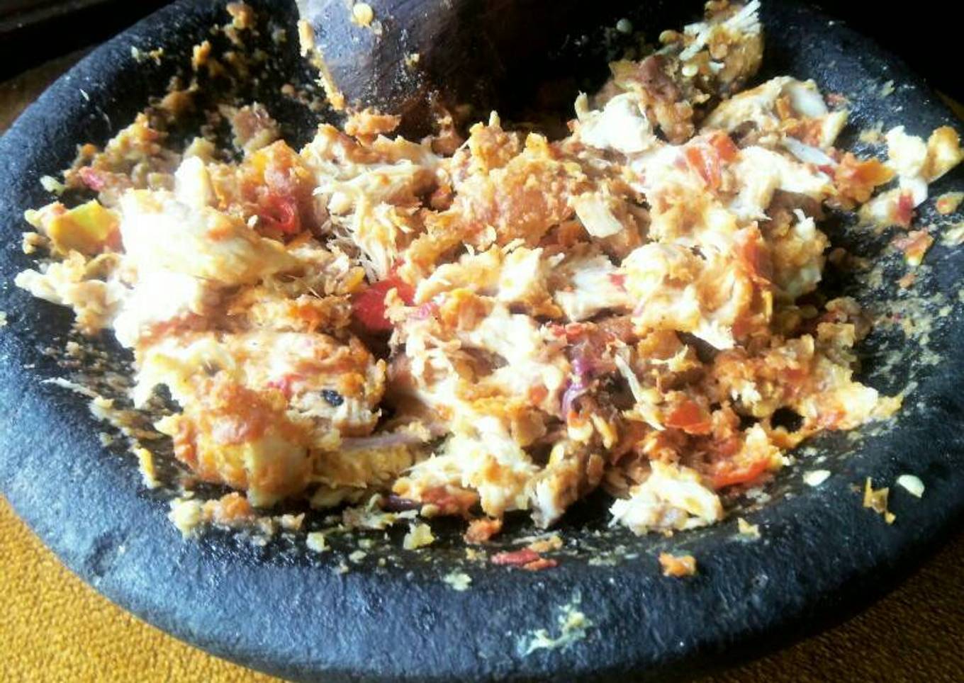 Bagaimana Menyiapkan Ayam Geprek Spesial Anti Gagal