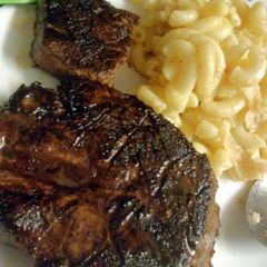A picture of honey glazed beef steak.