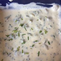 A picture of Tartar sauce.