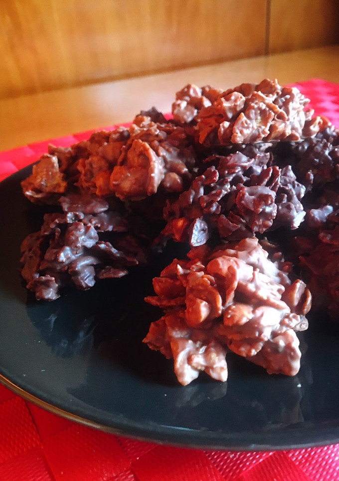 Una foto de Rocas de chocolate o petras fit