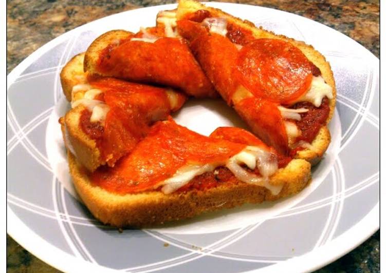 Simple Way to Make Quick Moose&#39;s Easy Pizza Bread