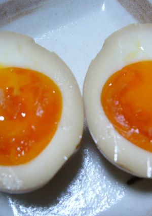 A picture of Soft-Boiled Marinated Eggs For Ramen or Over Rice.